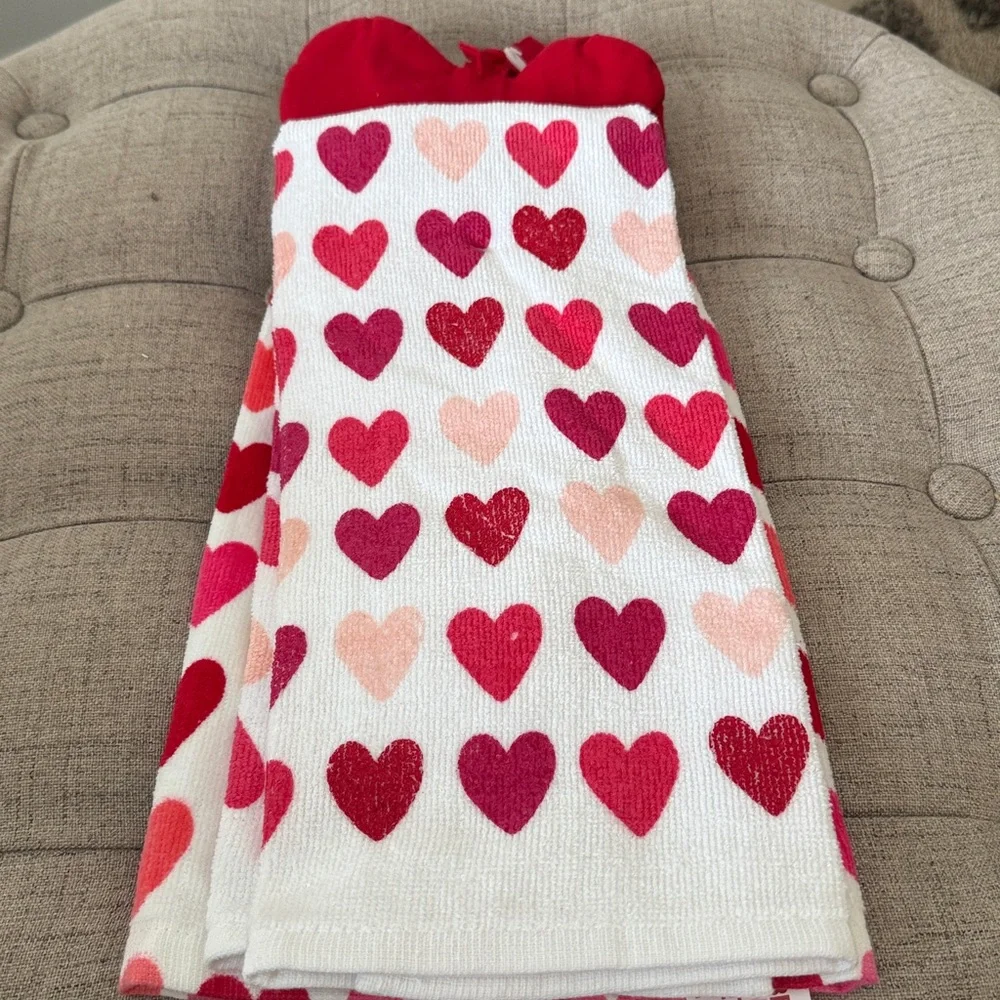 New Kohl's Celebrate Together Valentine's Day Hearts Kitchen Towel 2-Pack